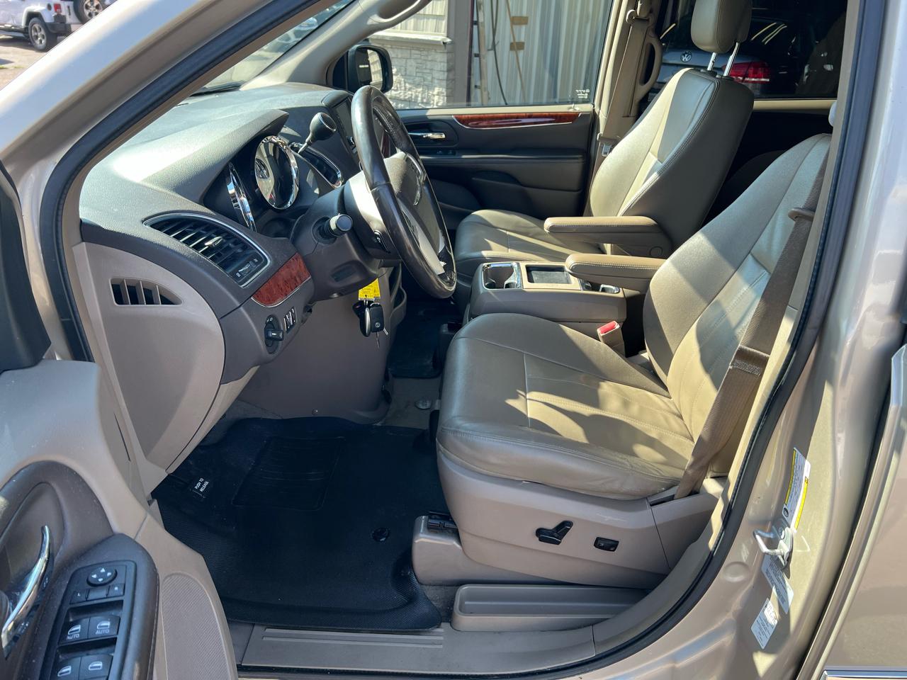 Chrysler Town & Country 4dr Wgn Touring 2015