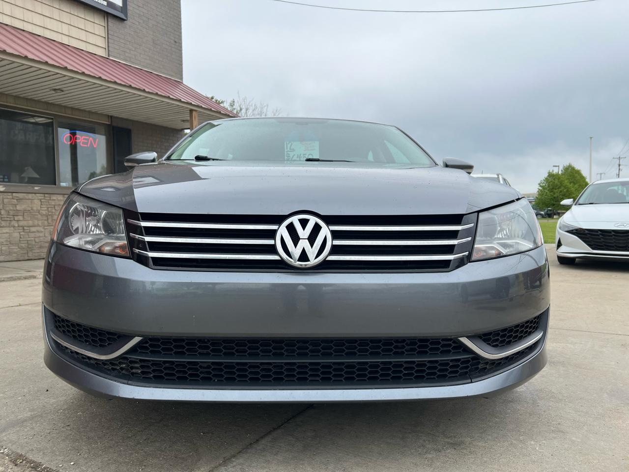 Volkswagen Passat 4dr Sdn 2.5L Auto S PZEV 2012