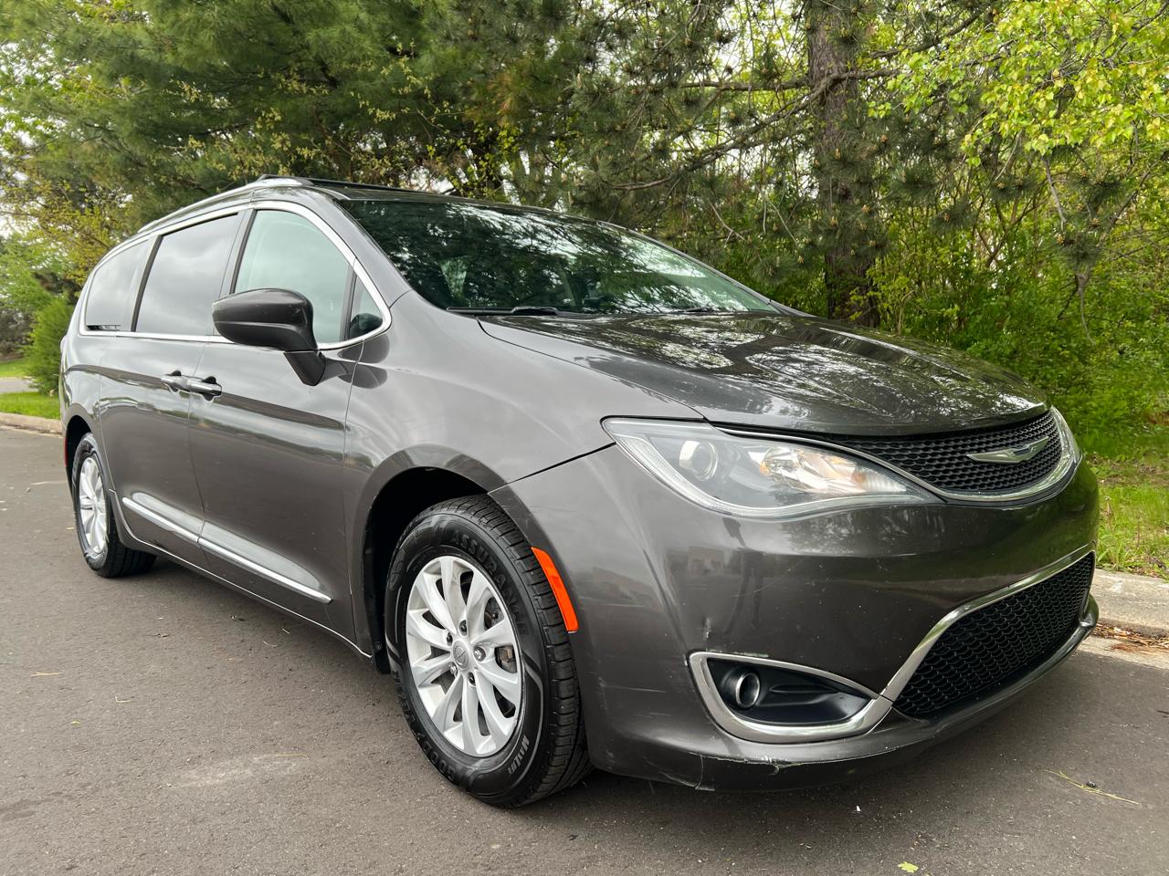 Chrysler Pacifica Touring L FWD 2018