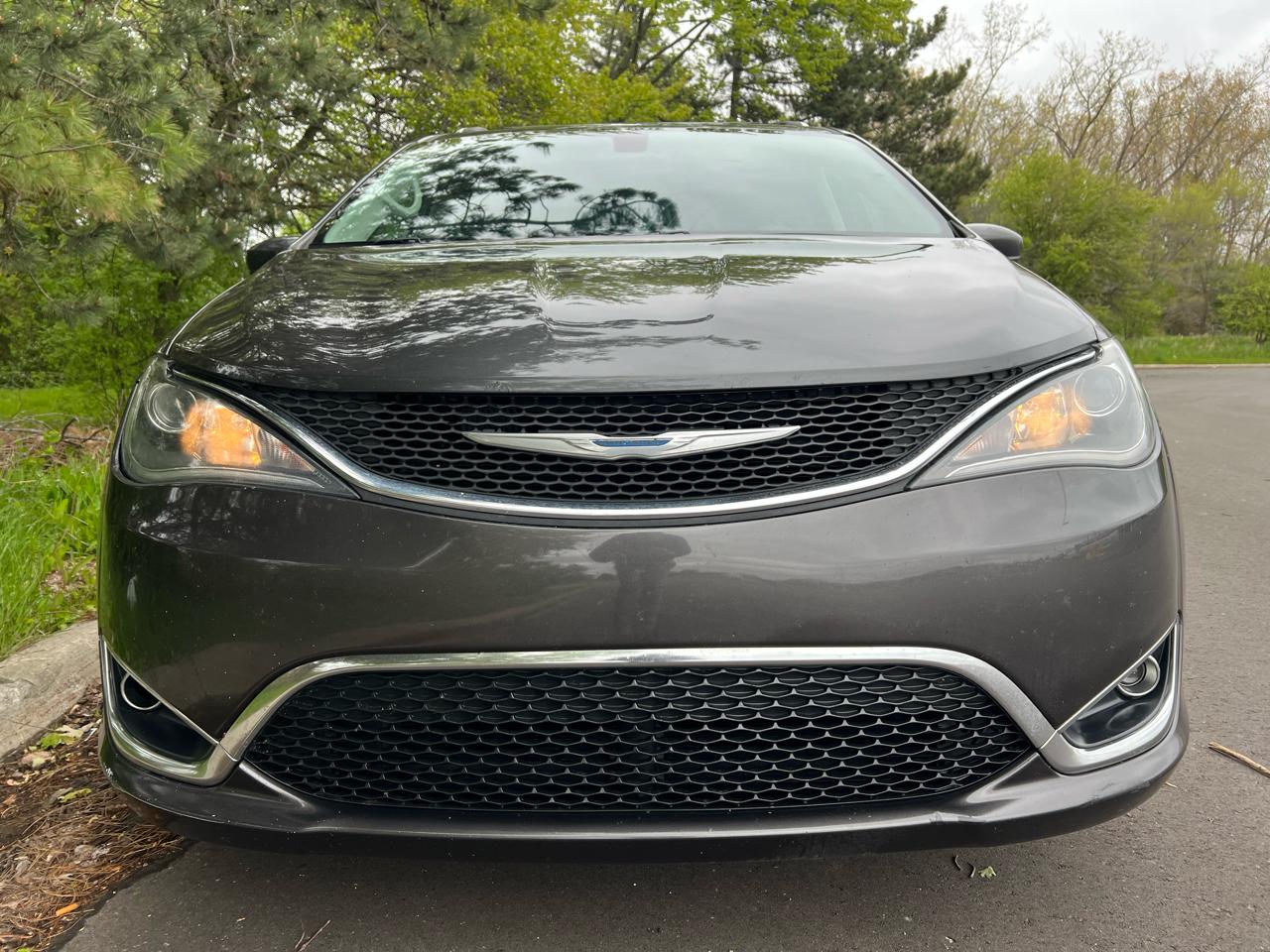 Chrysler Pacifica Touring L FWD 2018