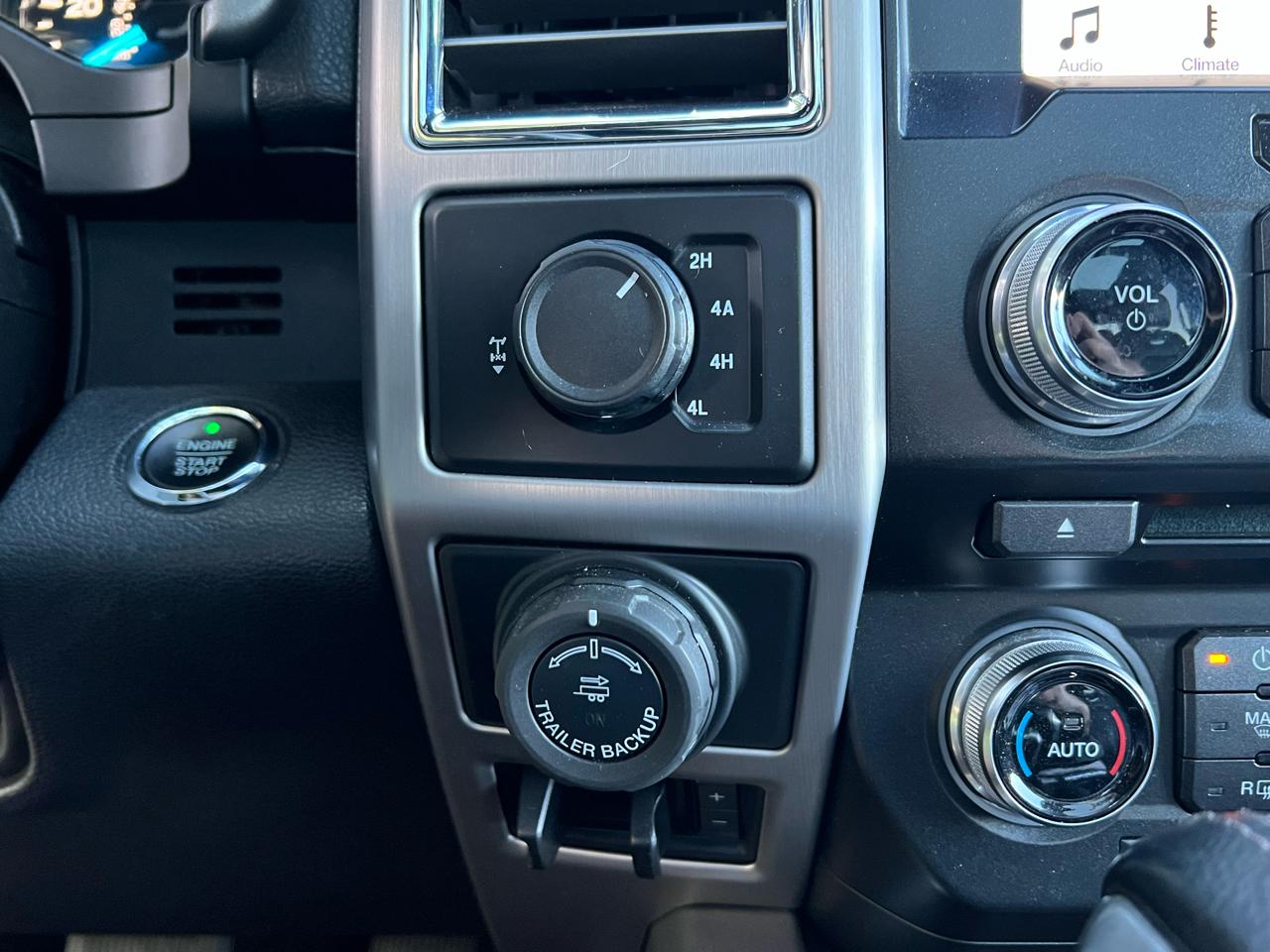 Ford F-150 4WD SuperCrew 145" King Ranch 2016