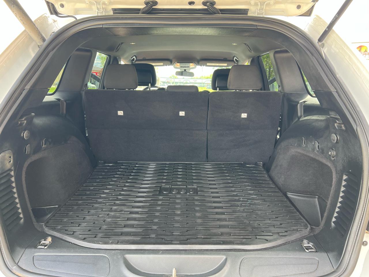 Jeep Grand Cherokee Laredo E 4x4 2020