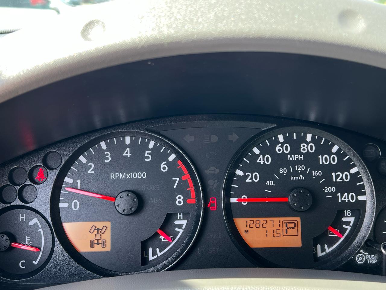 Nissan Xterra 4WD 4dr Auto S 2012