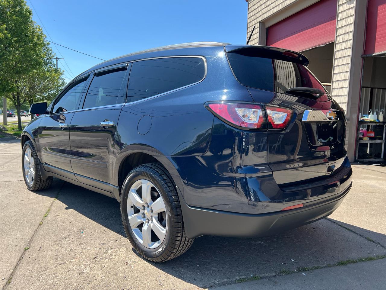 Chevrolet Traverse FWD 4dr LT w/1LT 2016