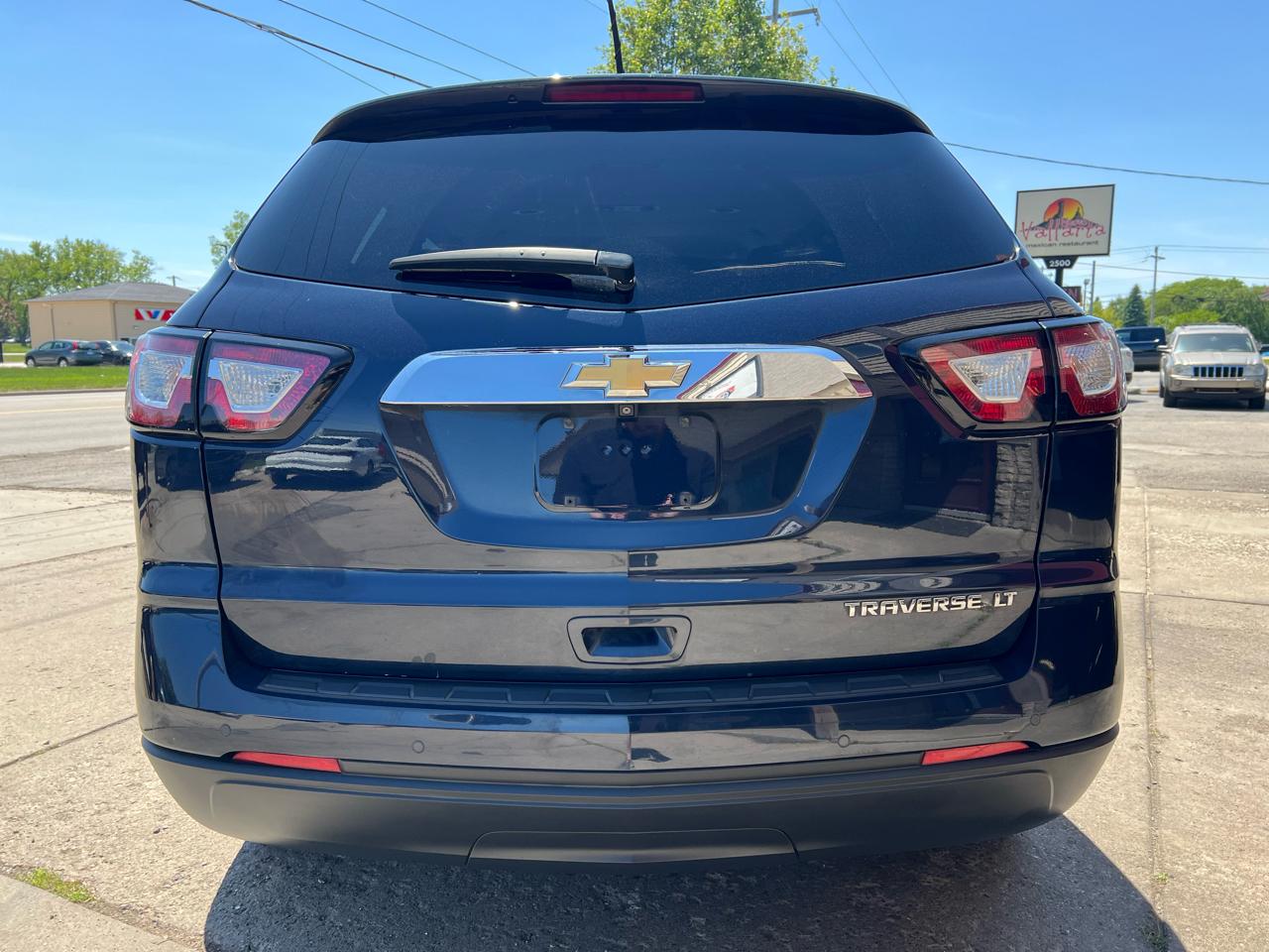 Chevrolet Traverse FWD 4dr LT w/1LT 2016
