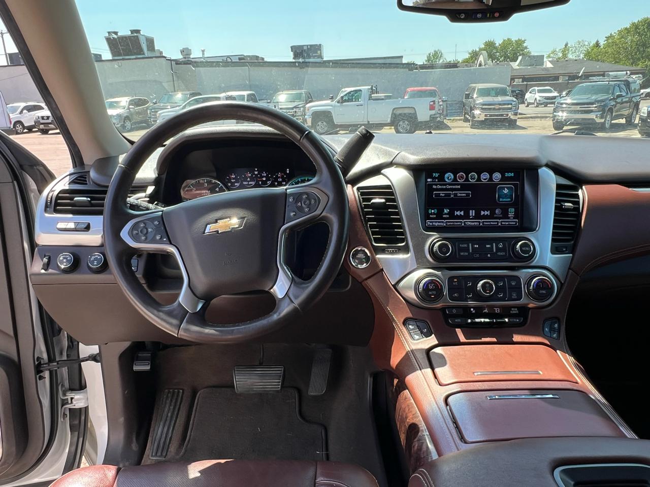 Chevrolet Suburban 4WD 4dr 1500 Premier 2017