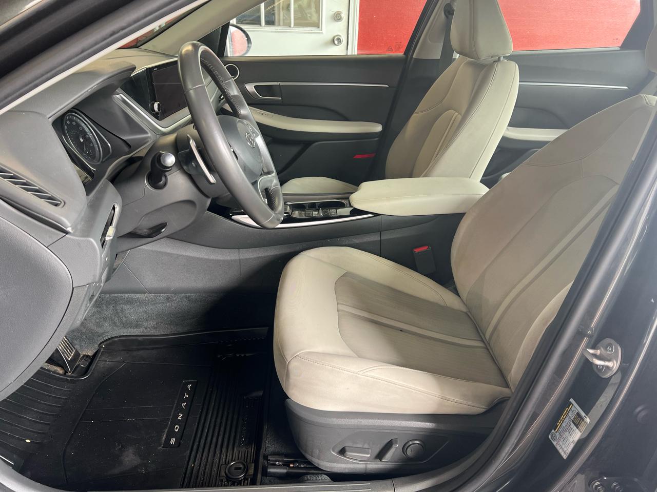 Hyundai Sonata Hybrid SEL 2.0L 2023