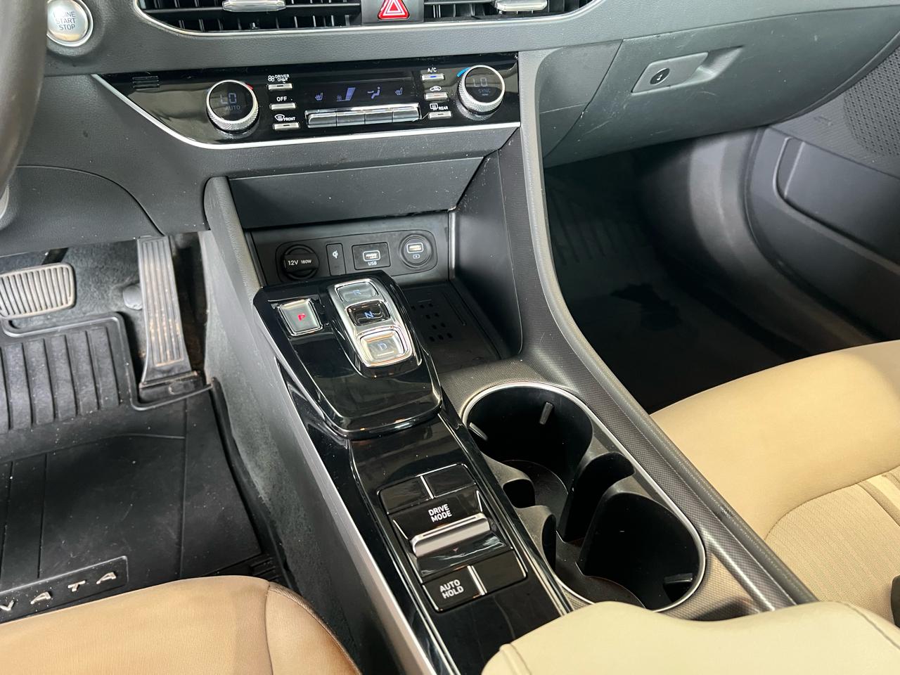 Hyundai Sonata Hybrid SEL 2.0L 2023