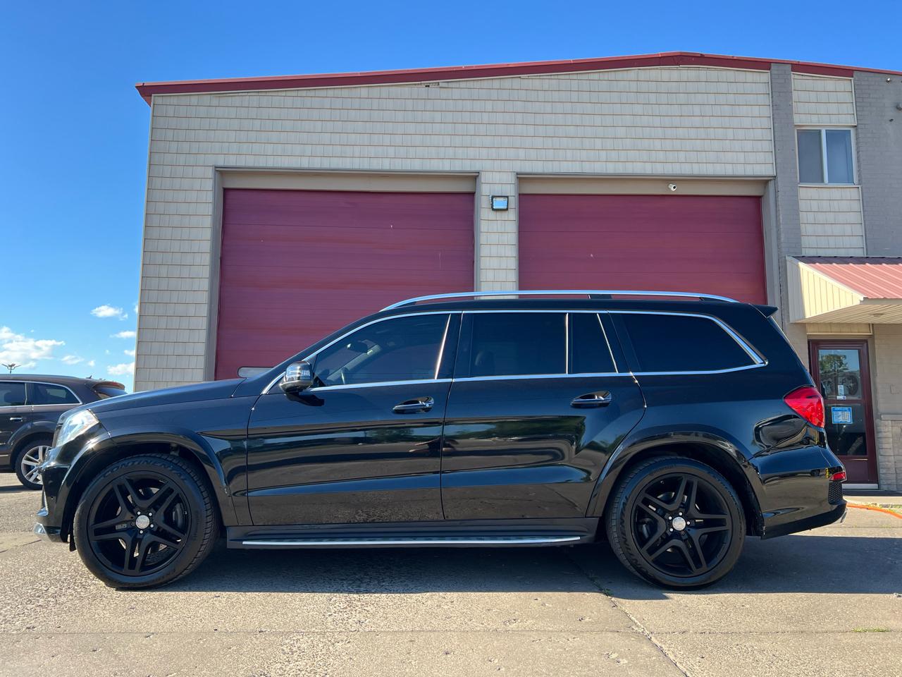Mercedes-Benz GL 4MATIC 4dr GL 550 2016