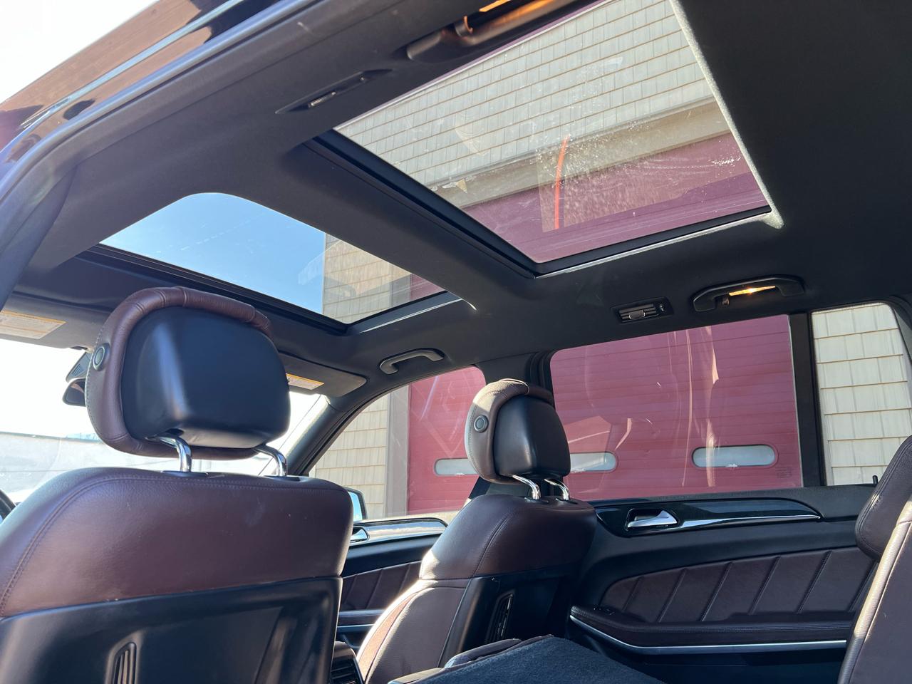Mercedes-Benz GL 4MATIC 4dr GL 550 2016