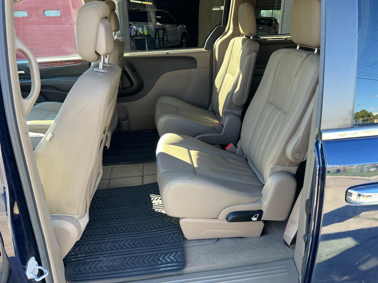 Chrysler Town & Country 4dr Wgn Touring 2015