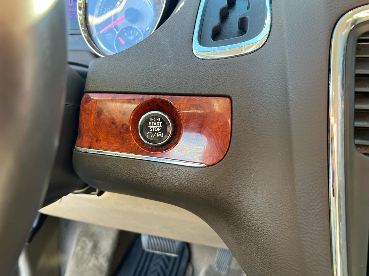 Chrysler Town & Country 4dr Wgn Touring 2015