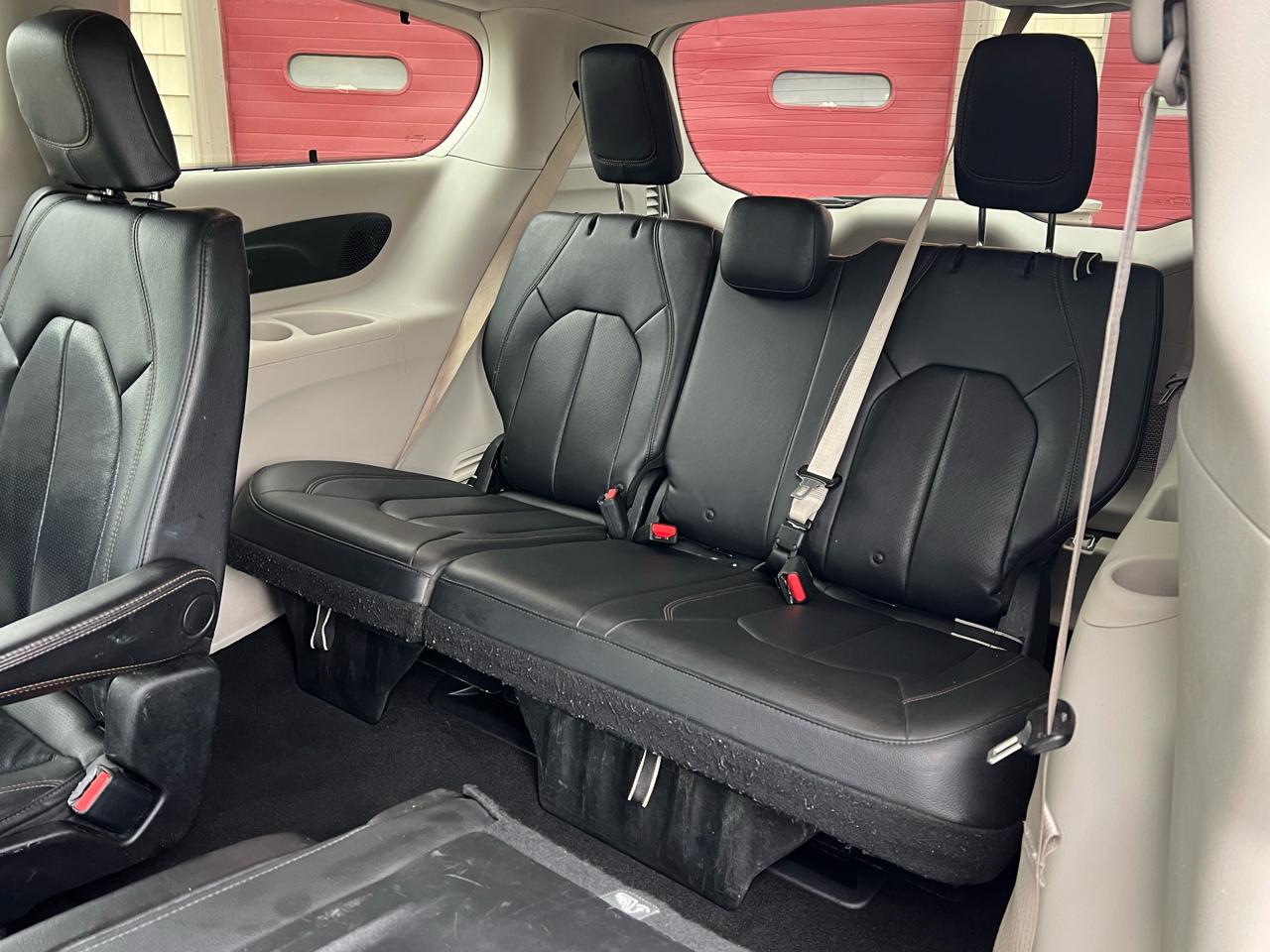 Chrysler Pacifica Touring L Plus FWD 2018