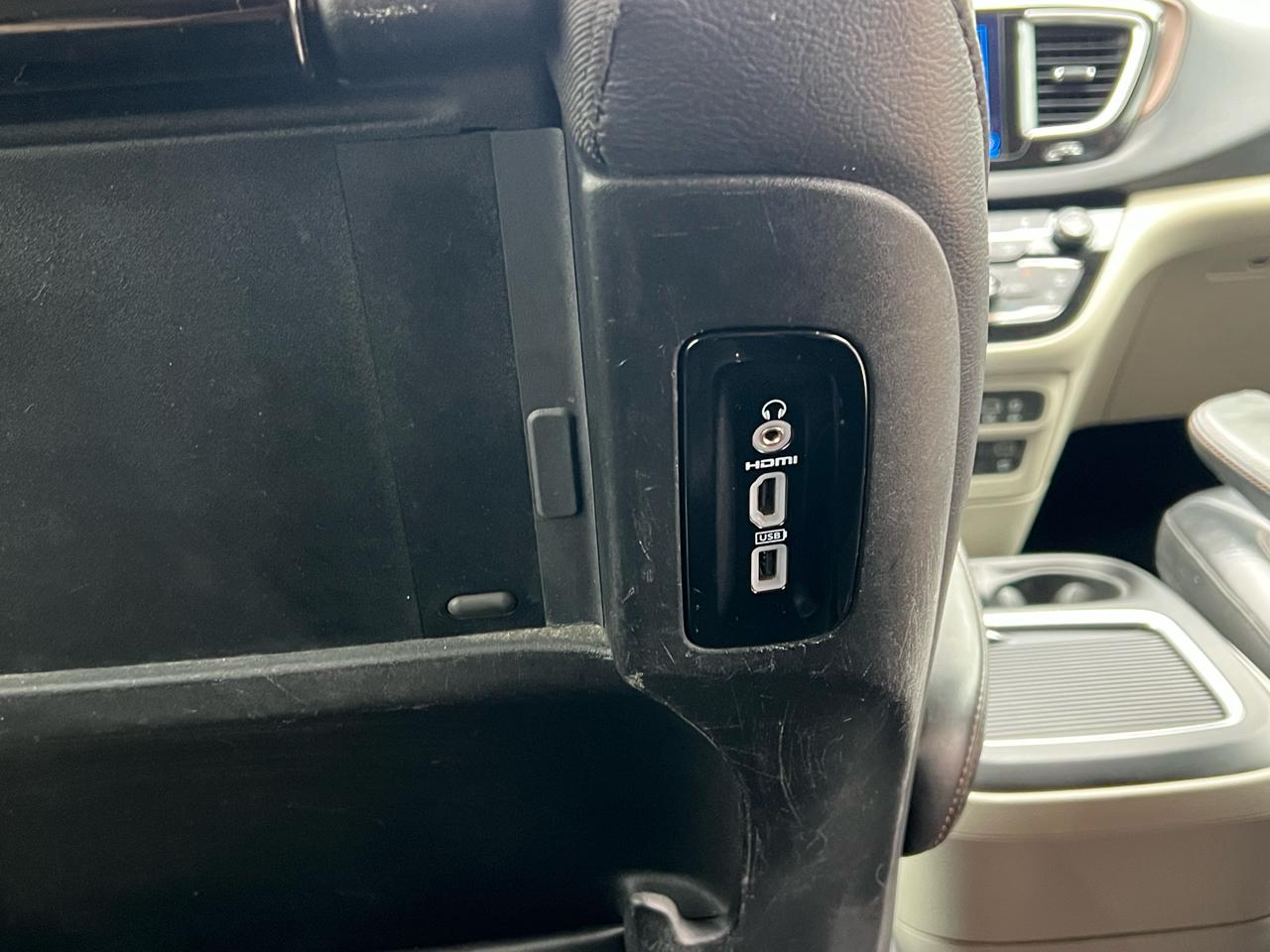Chrysler Pacifica Touring L Plus FWD 2018