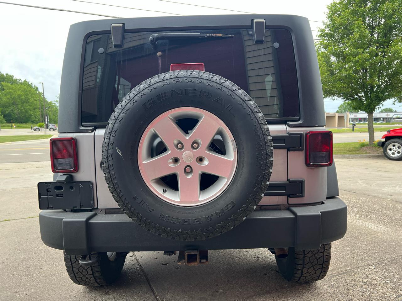 Jeep Wrangler Unlimited 4WD 4dr Sport 2014