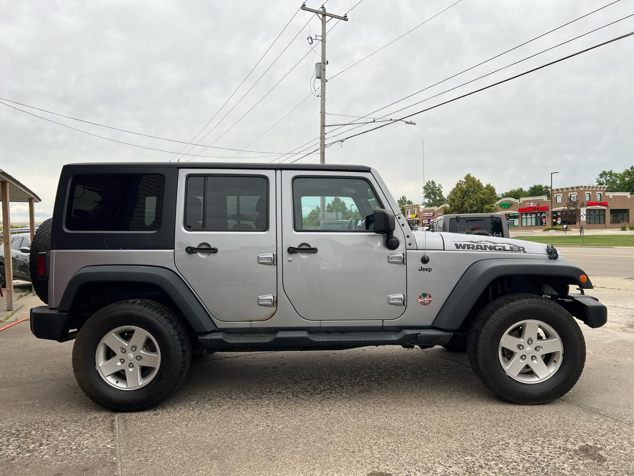 Jeep Wrangler Unlimited 4WD 4dr Sport 2014