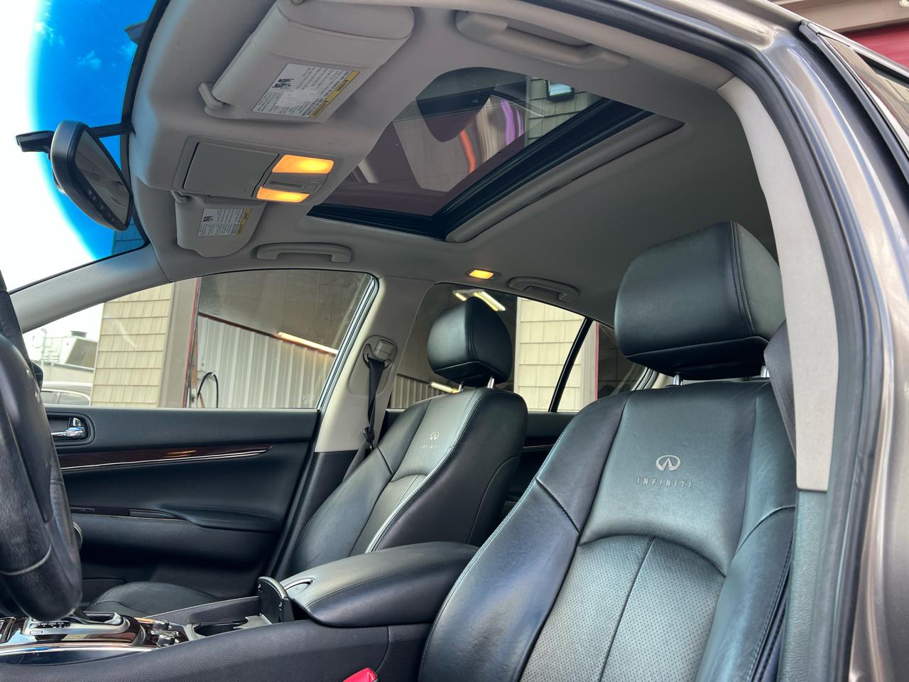 Infiniti G37 Sedan 4dr x AWD 2012