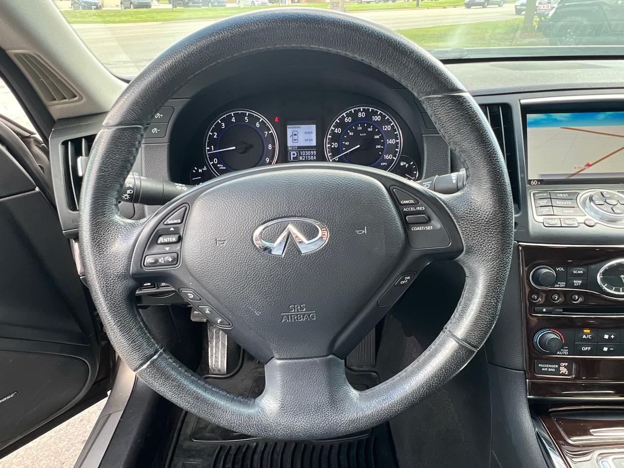 Infiniti G37 Sedan 4dr x AWD 2012