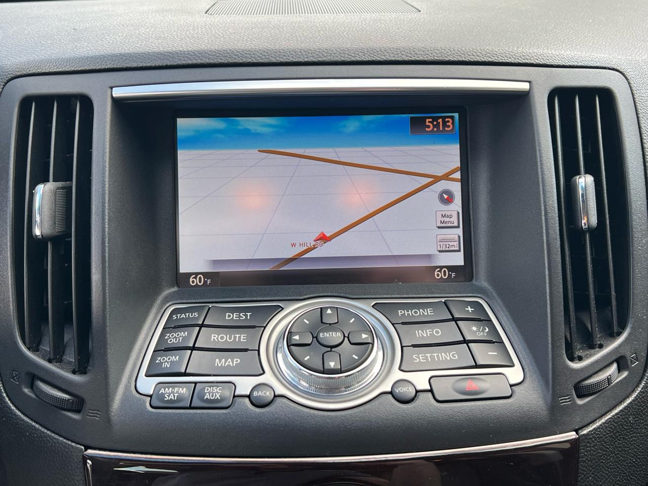 Infiniti G37 Sedan 4dr x AWD 2012