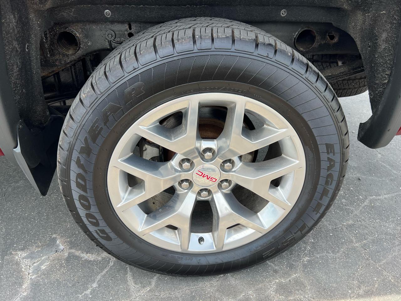 GMC Sierra 1500 4WD Crew Cab 143.5" SLT 2018