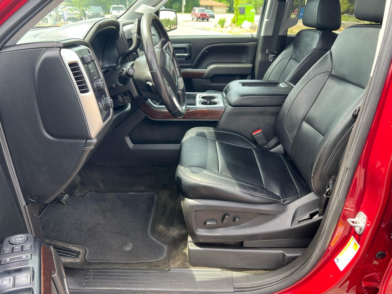 GMC Sierra 1500 4WD Crew Cab 143.5" SLT 2018