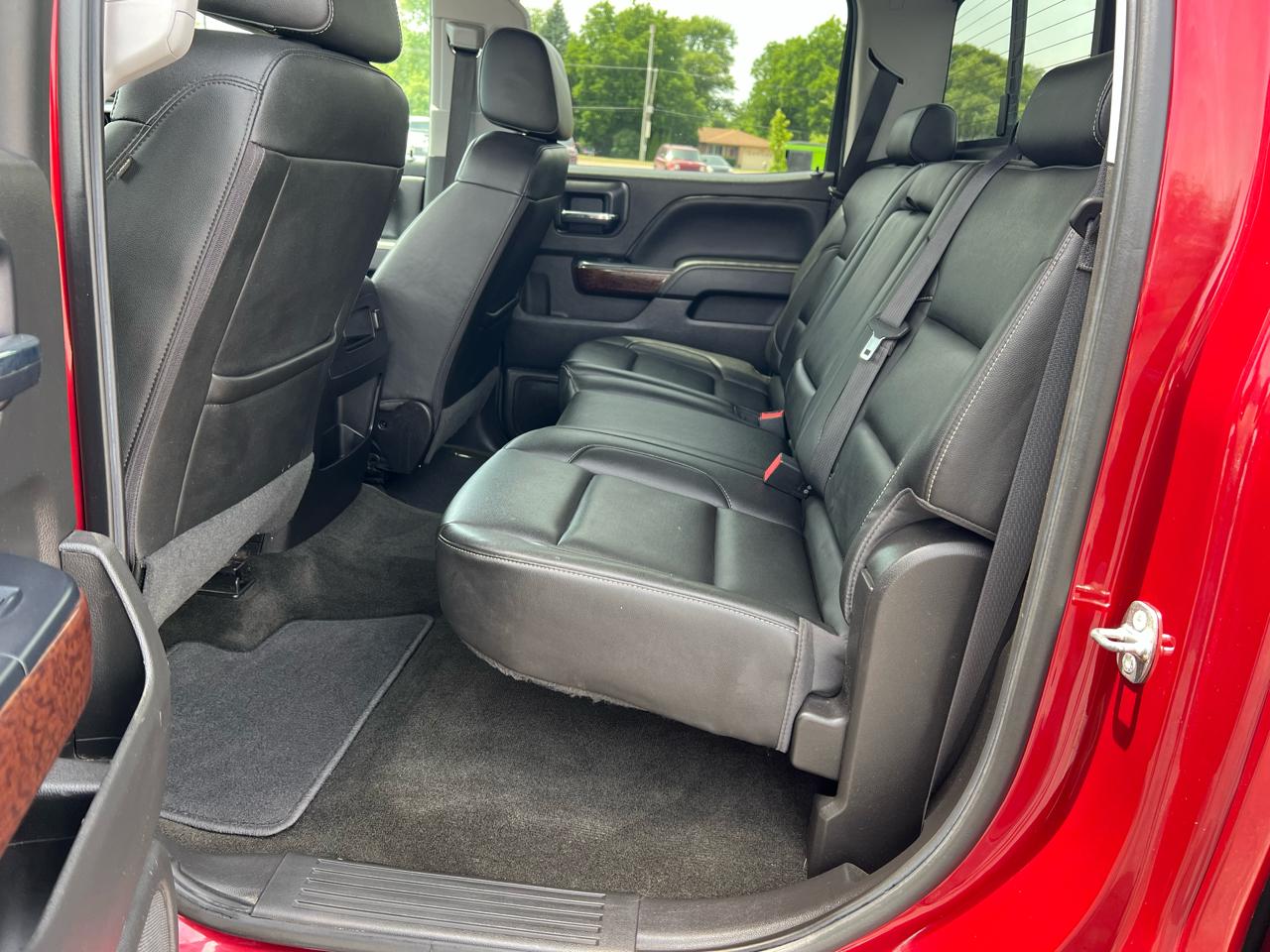 GMC Sierra 1500 4WD Crew Cab 143.5" SLT 2018