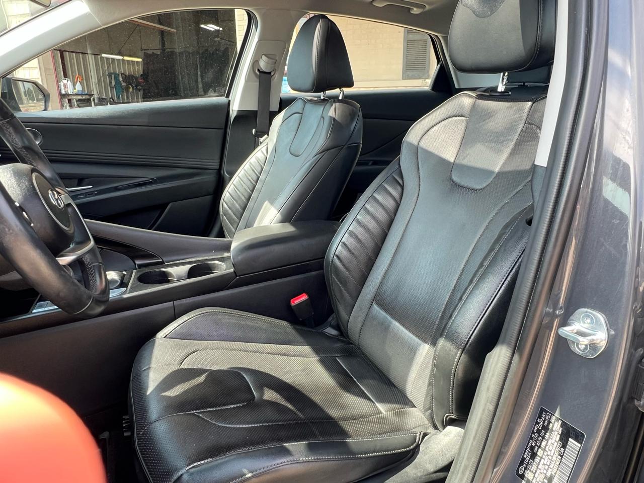 Hyundai Elantra Hybrid Limited DCT 2023