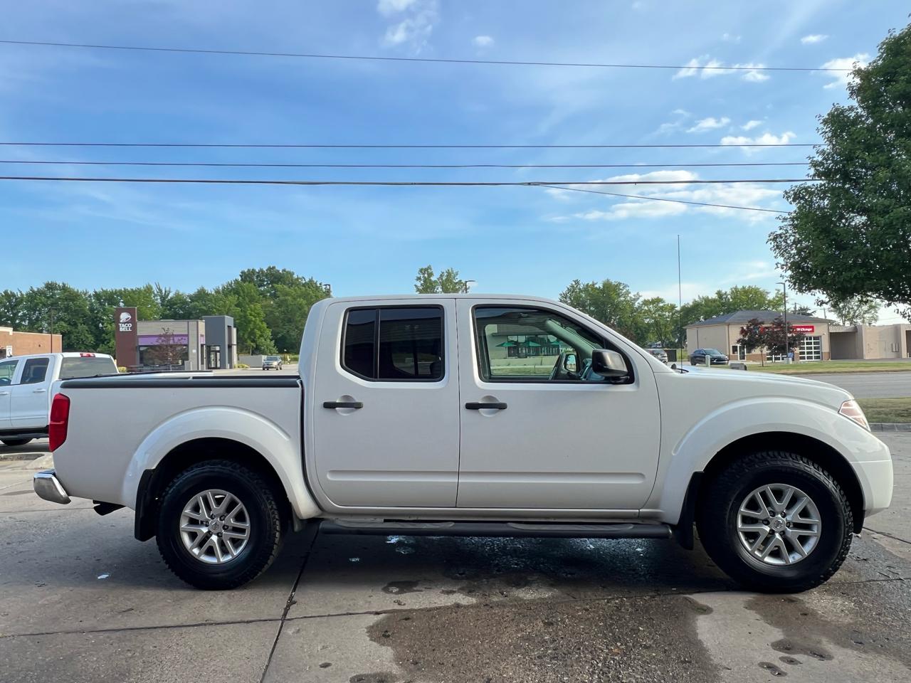 Nissan Frontier Crew Cab 4x4 SV Auto 2019