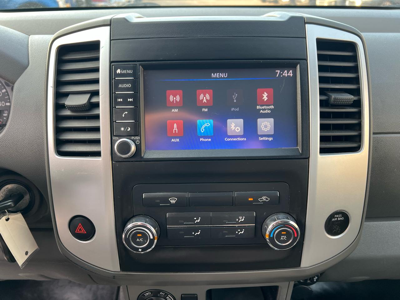 Nissan Frontier Crew Cab 4x4 SV Auto 2019