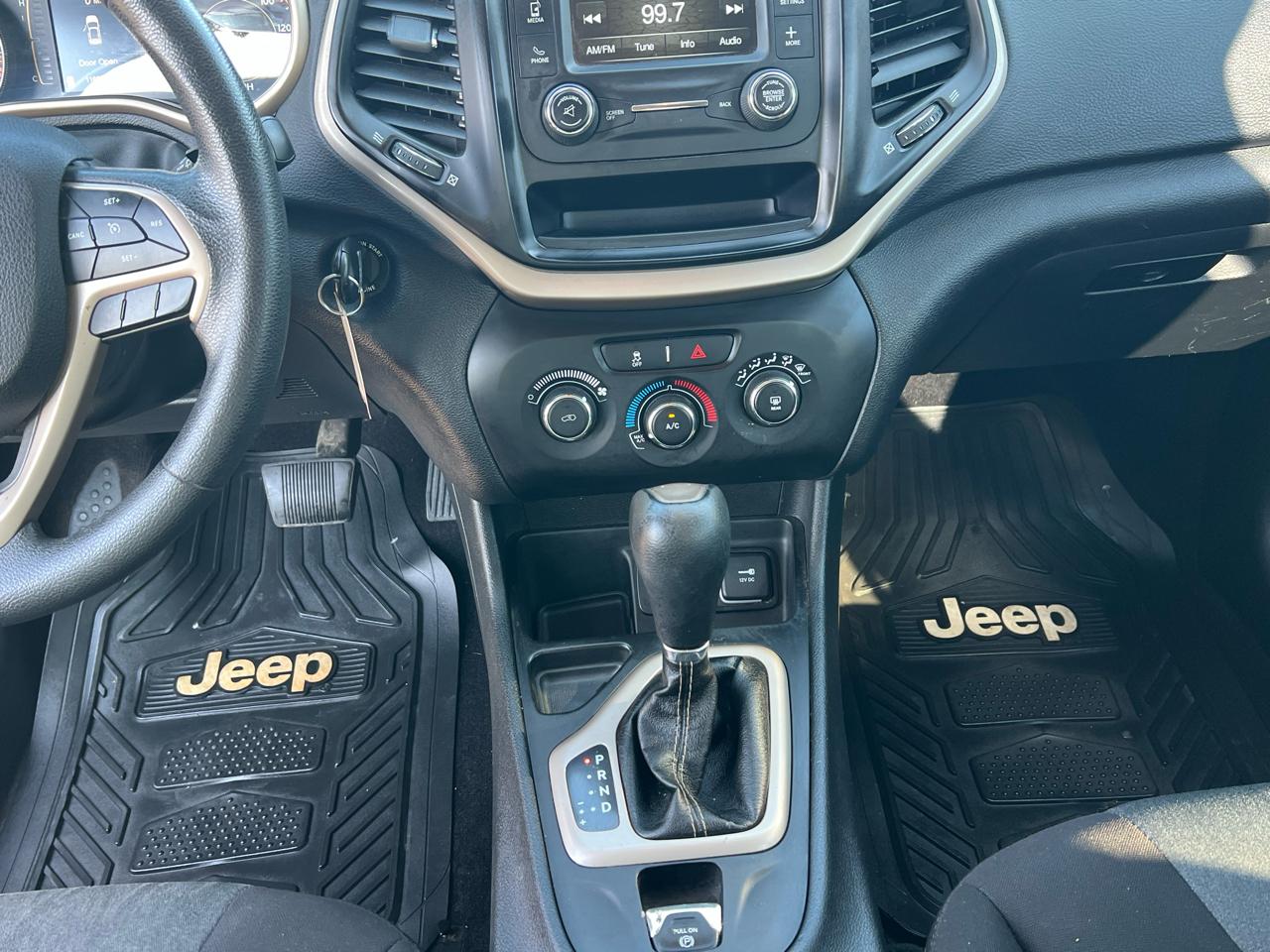 Jeep Cherokee Sport FWD 2018