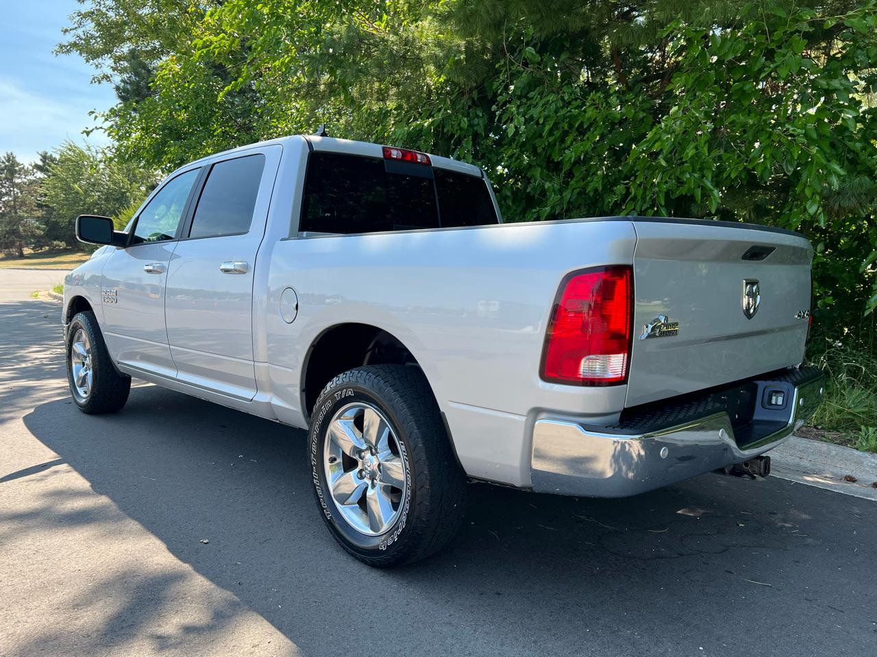 RAM 1500 Big Horn 4x4 Crew Cab 5'7" Box 2018