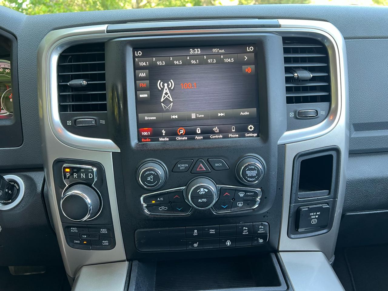 RAM 1500 Big Horn 4x4 Crew Cab 5'7" Box 2018