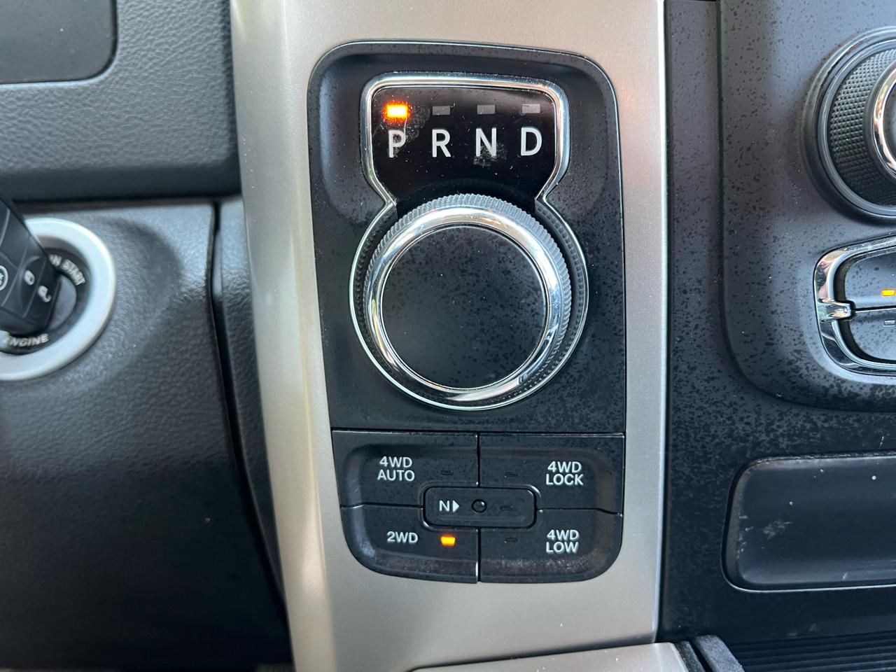 RAM 1500 Big Horn 4x4 Crew Cab 5'7" Box 2018