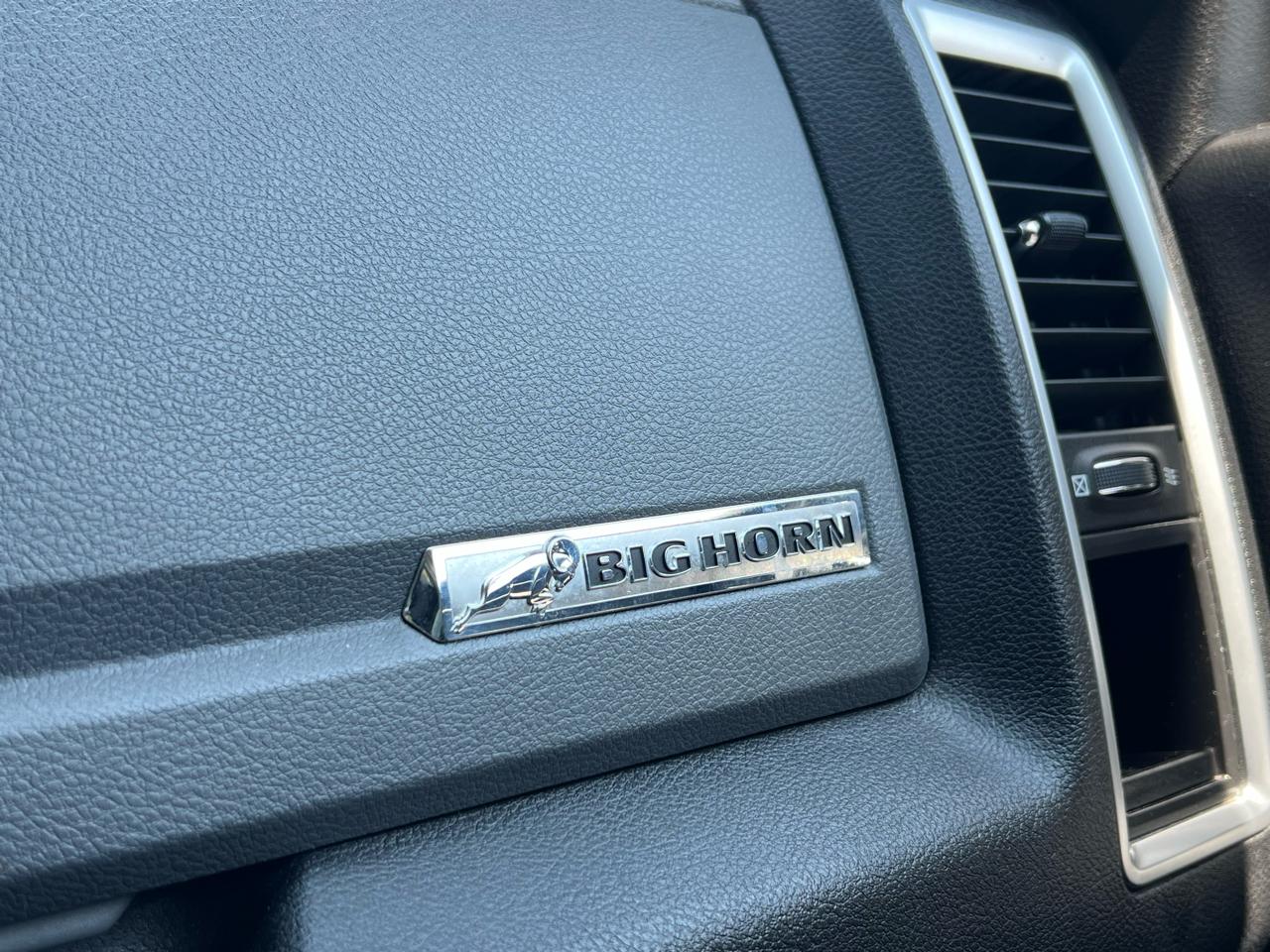 RAM 1500 Big Horn 4x4 Crew Cab 5'7" Box 2018