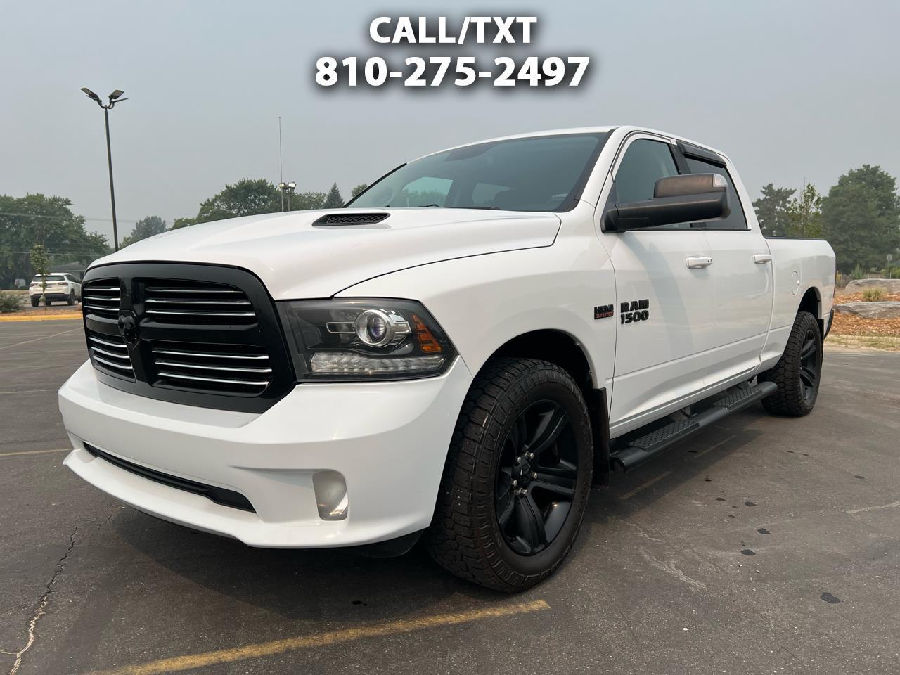 RAM 1500 4WD Crew Cab 149" Sport 2017