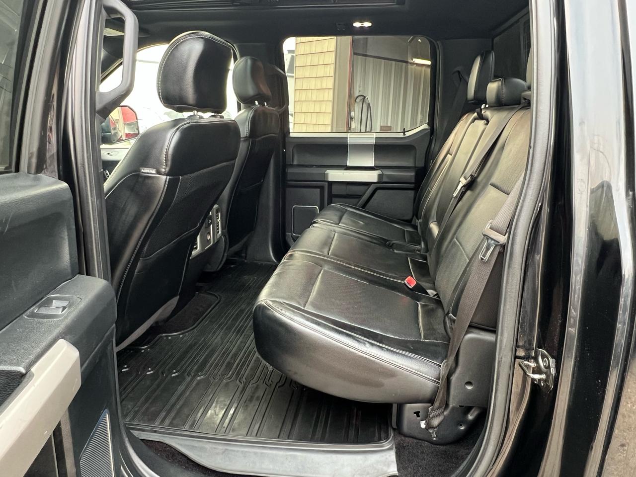 Ford F-150 4WD SuperCrew 145" Lariat 2016