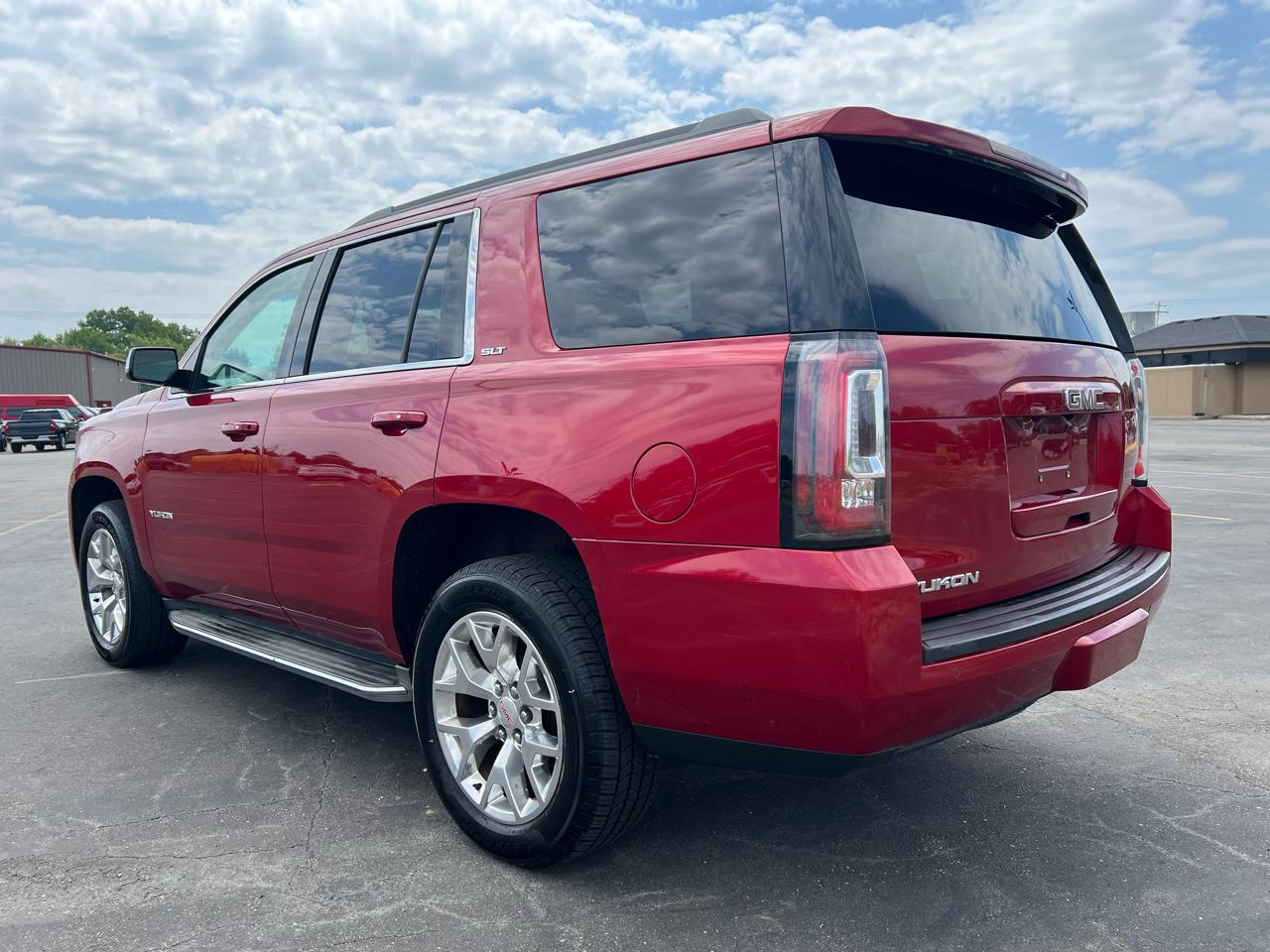 GMC Yukon 4WD 4dr SLT 2015