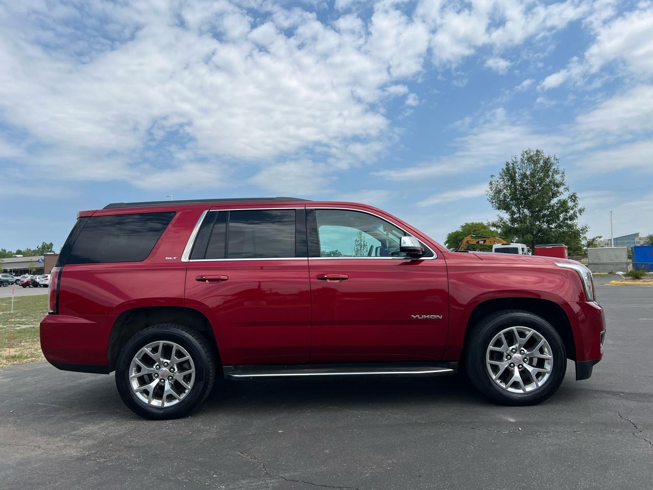GMC Yukon 4WD 4dr SLT 2015