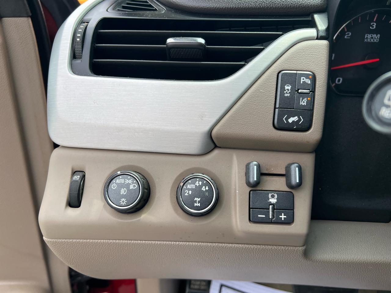 GMC Yukon 4WD 4dr SLT 2015