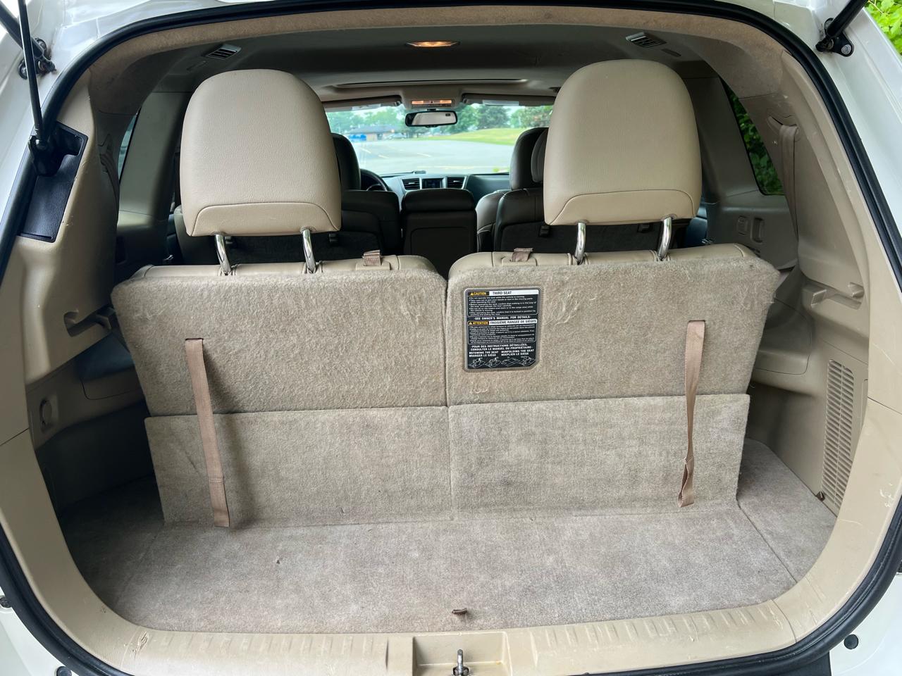 Toyota Highlander FWD 4dr V6 Limited (Natl) 2012