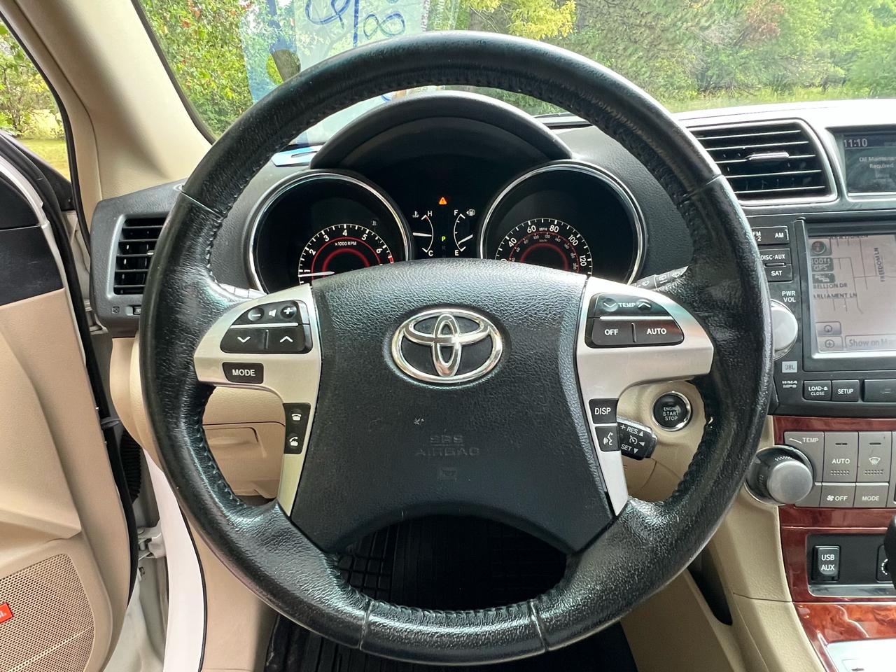 Toyota Highlander FWD 4dr V6 Limited (Natl) 2012
