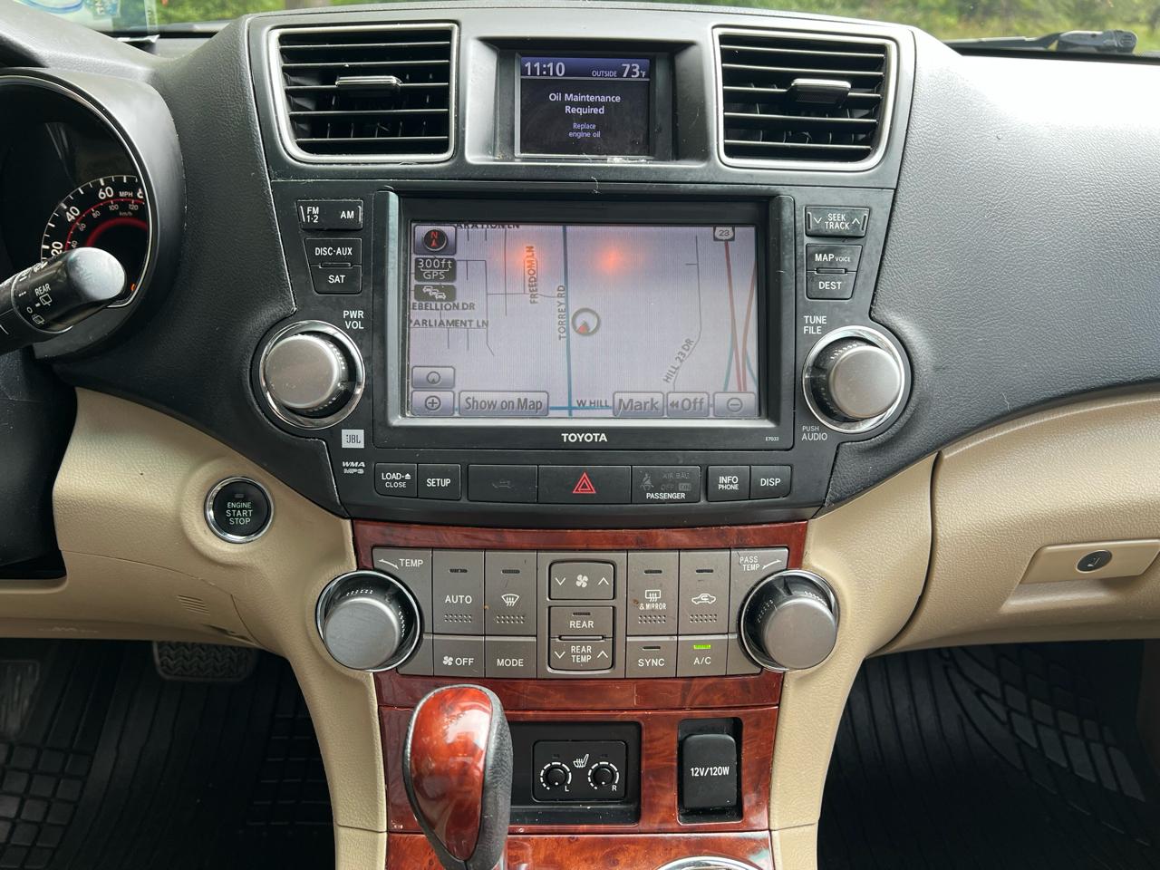 Toyota Highlander FWD 4dr V6 Limited (Natl) 2012