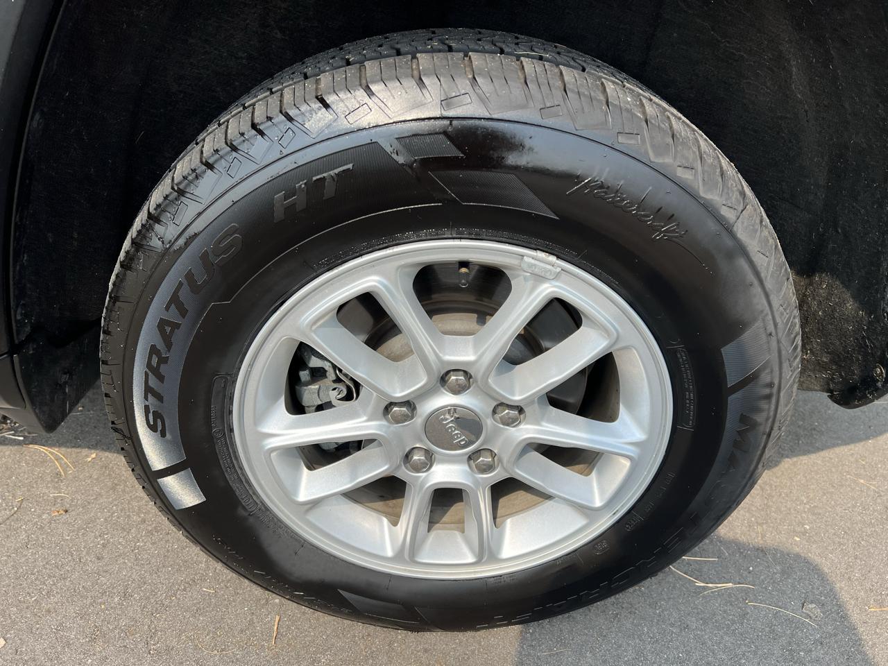 Jeep Grand Cherokee Laredo E 4x4 2019
