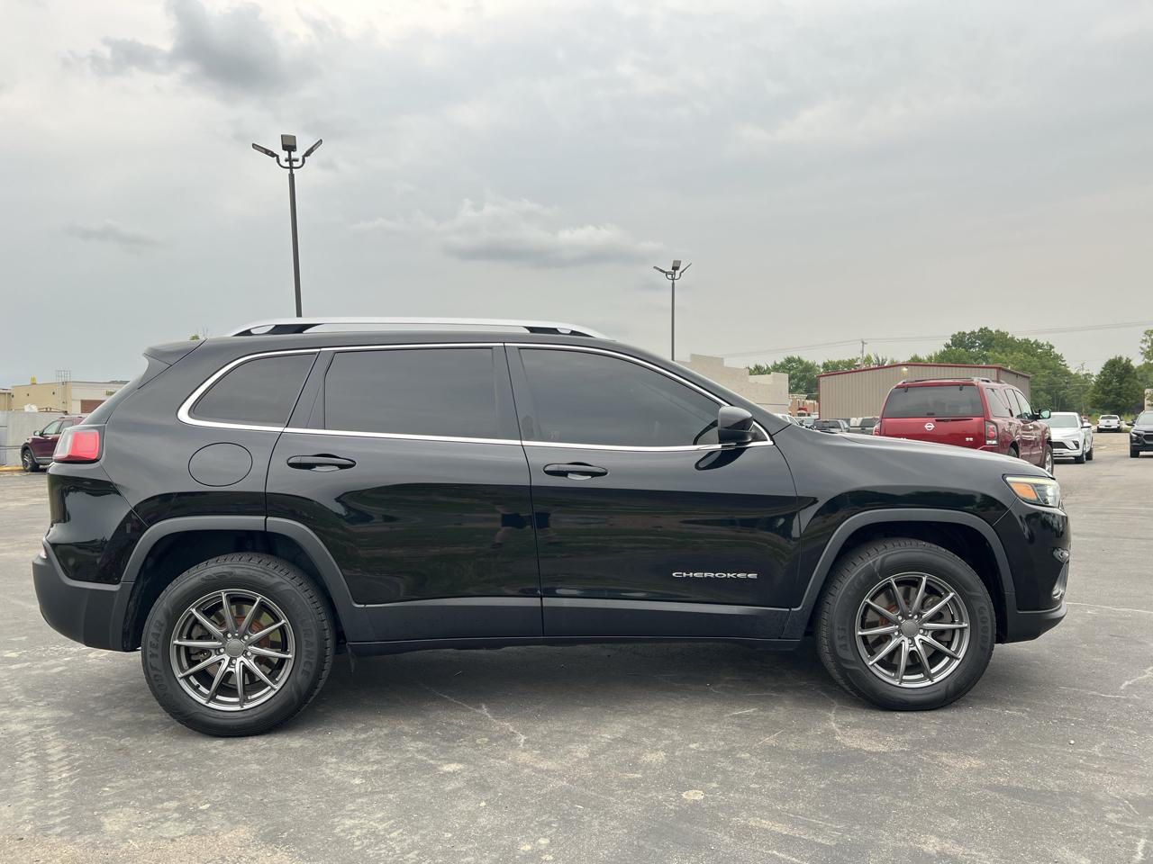 Jeep Cherokee Latitude 4x4 2019