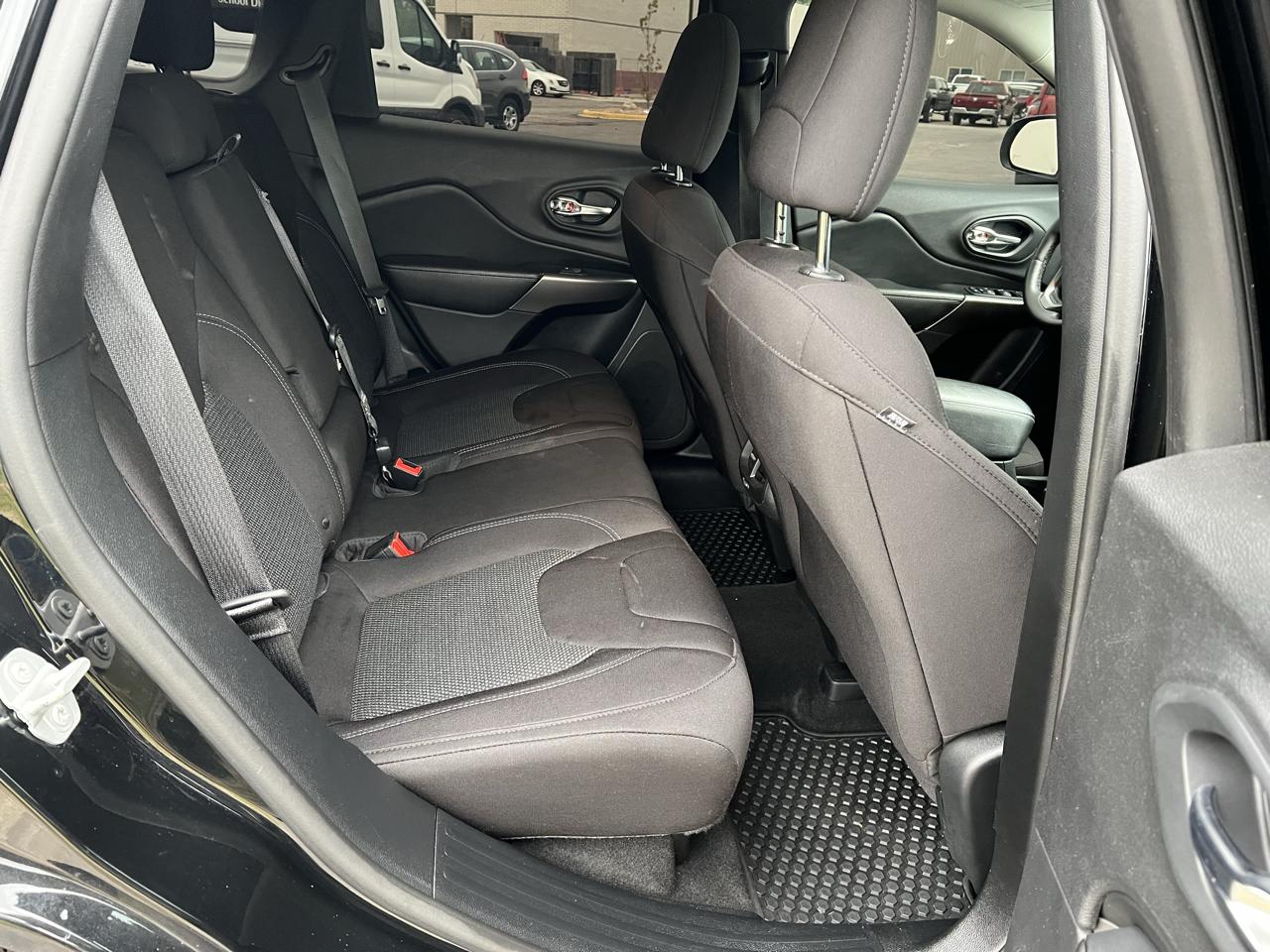 Jeep Cherokee Latitude 4x4 2019