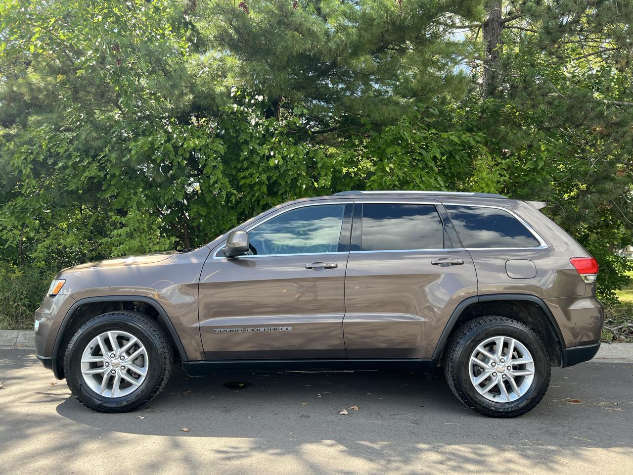 Jeep Grand Cherokee Laredo 4x4 2017