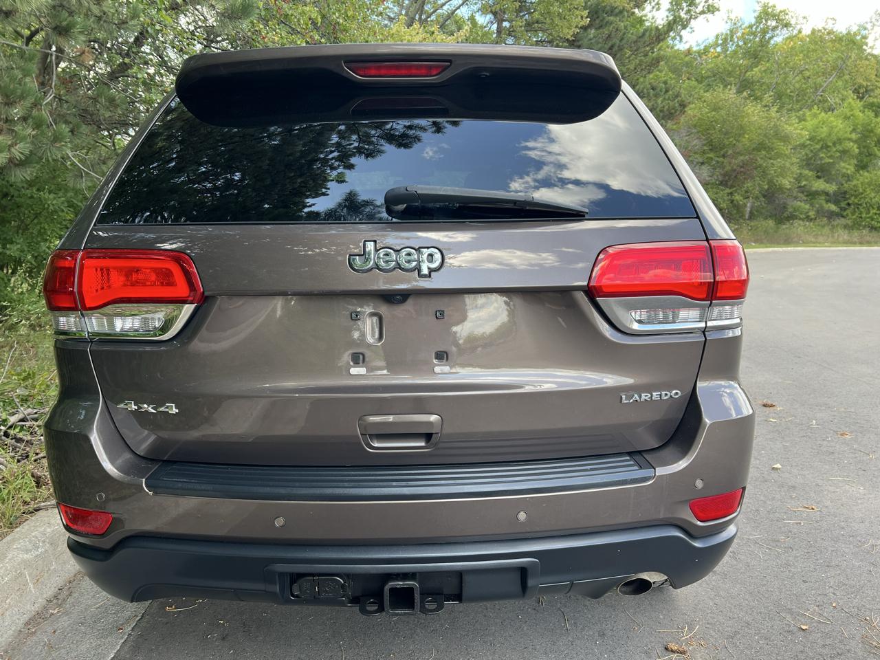 Jeep Grand Cherokee Laredo 4x4 2017