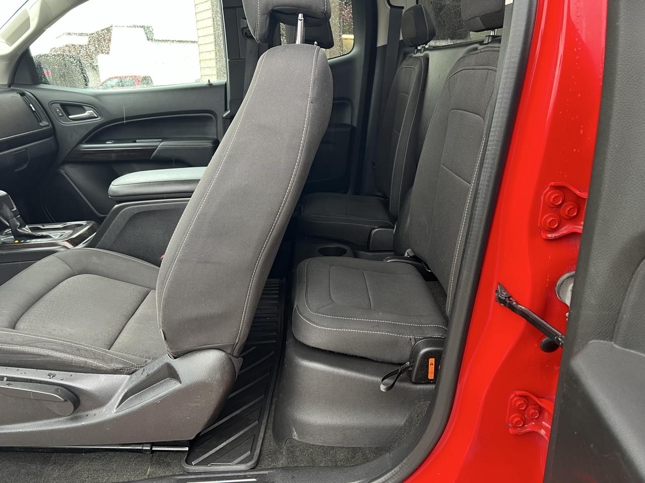 GMC Canyon 4WD Ext Cab 128.3" SLE 2015