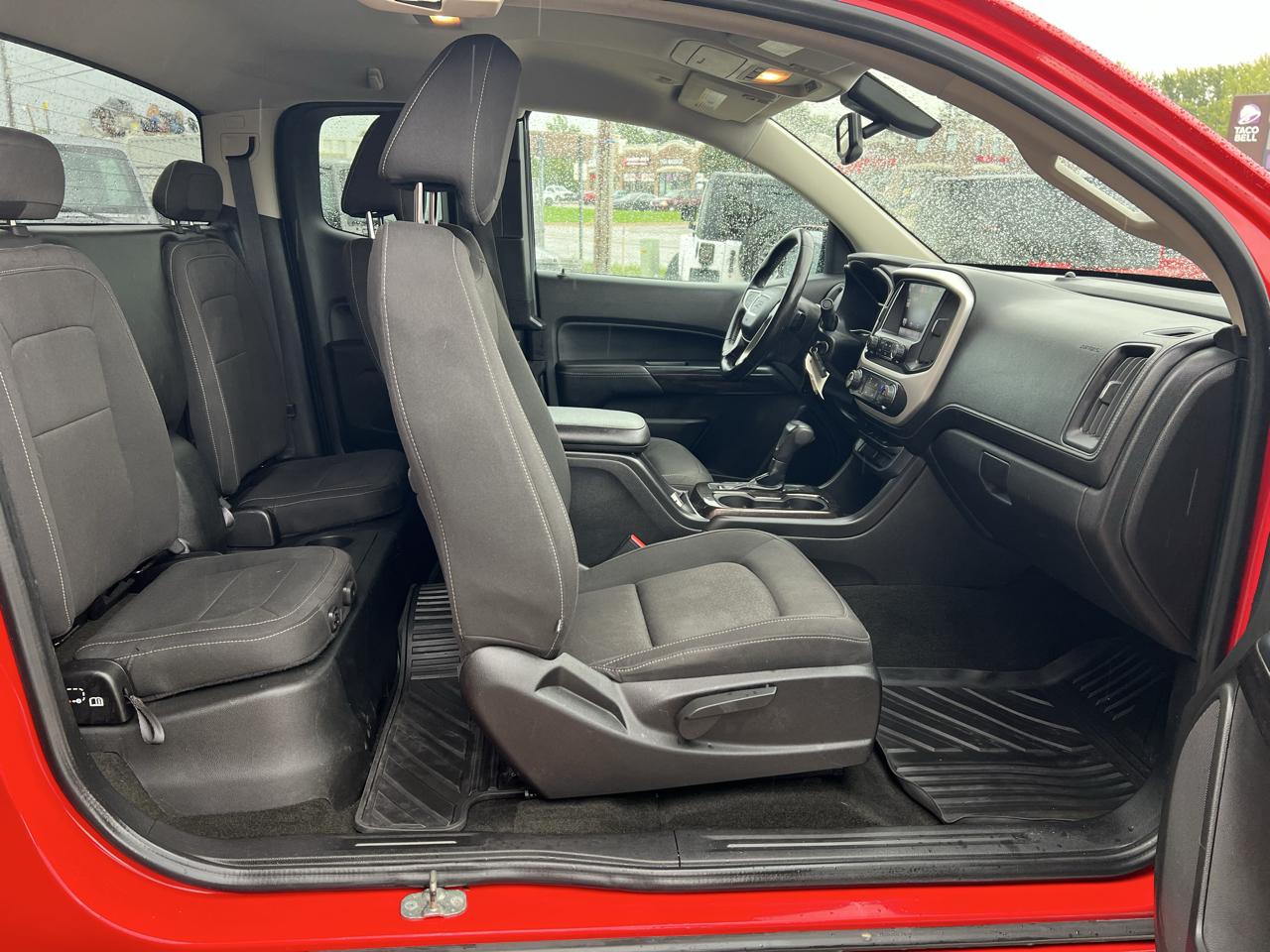 GMC Canyon 4WD Ext Cab 128.3" SLE 2015