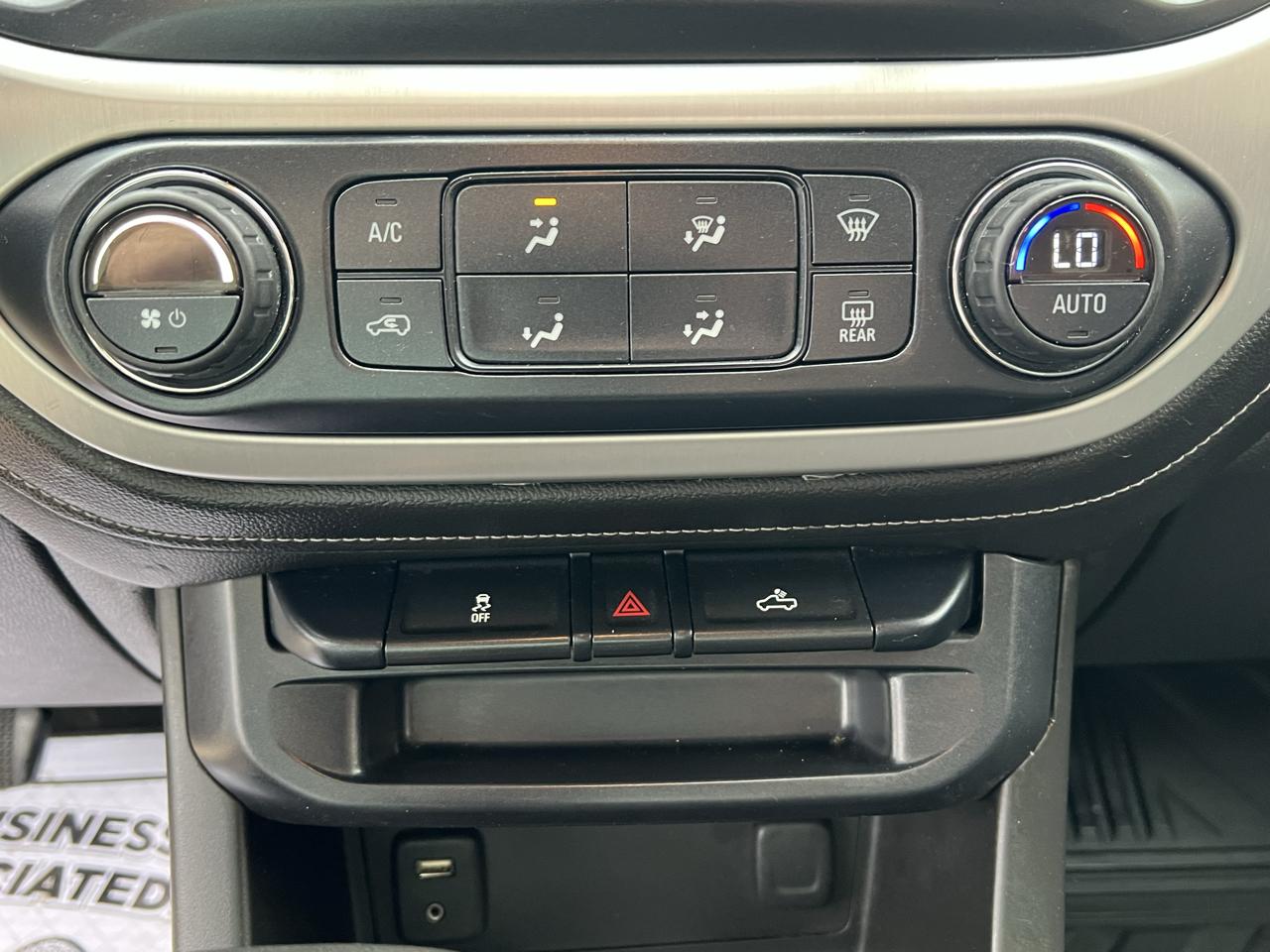 GMC Canyon 4WD Ext Cab 128.3" SLE 2015